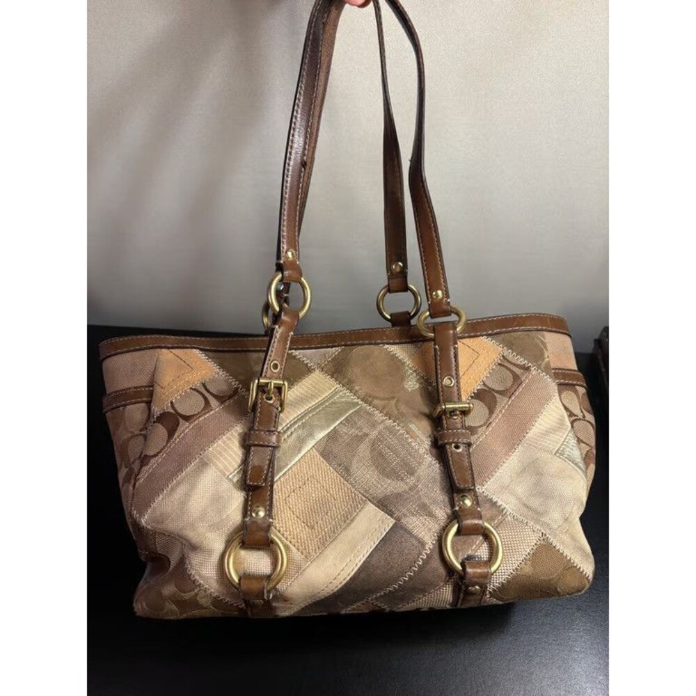 Coach Patchwork Tote Signature Suede Leather Shoulder Bag Brass Hardware - Picture 3 of 5